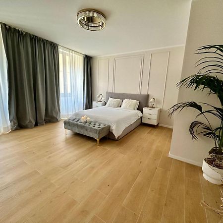 Luna Luxury Suite Бергамо Экстерьер фото