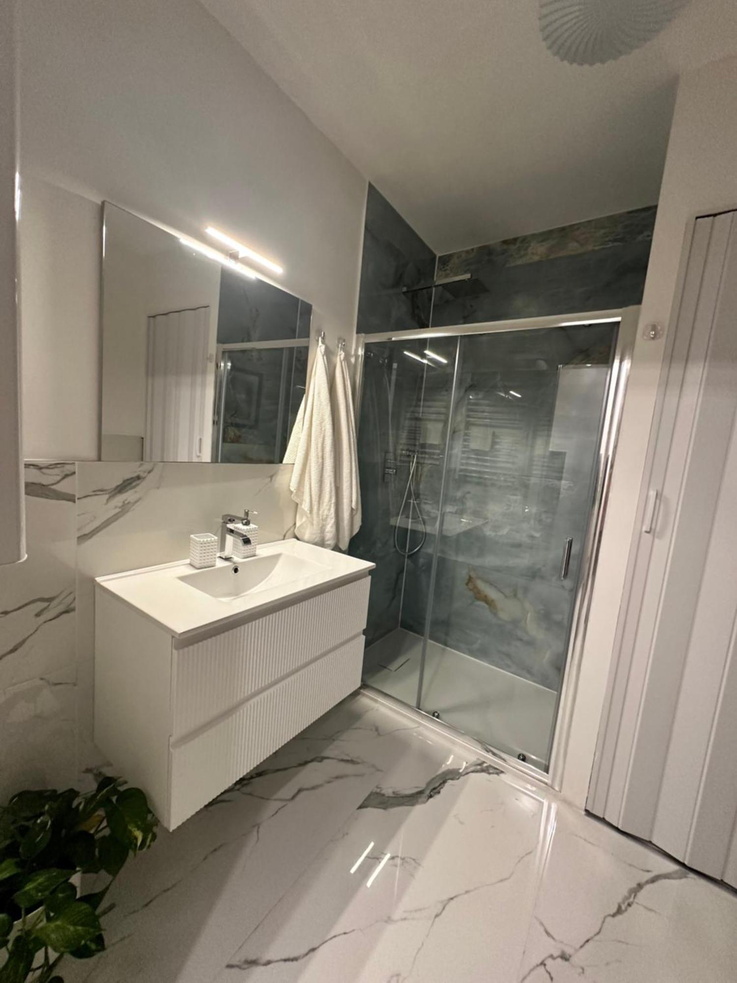 Luna Luxury Suite Бергамо Экстерьер фото