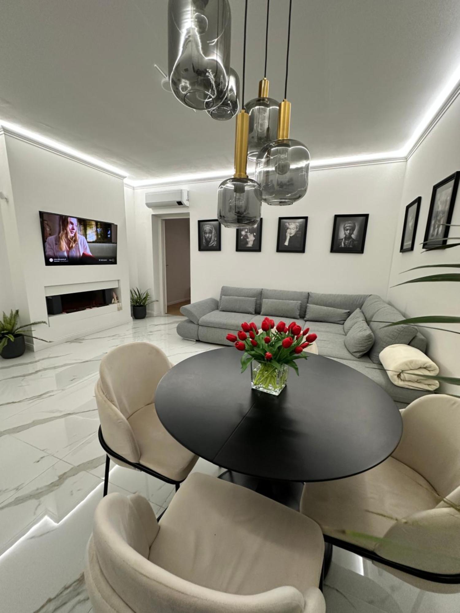Luna Luxury Suite Бергамо Экстерьер фото